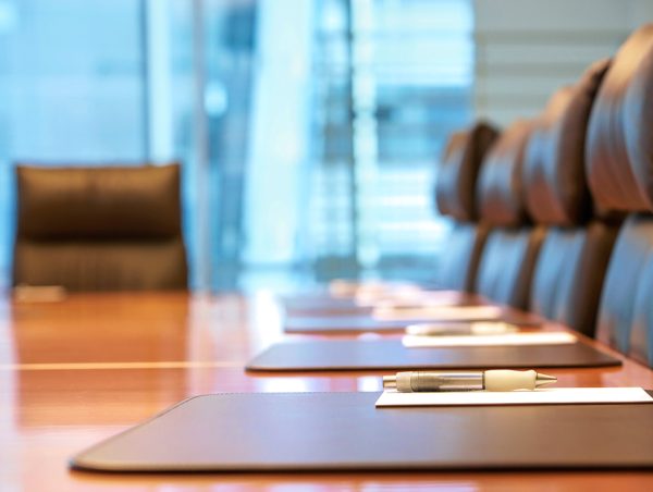 Board Leadership & Corporate Governance
